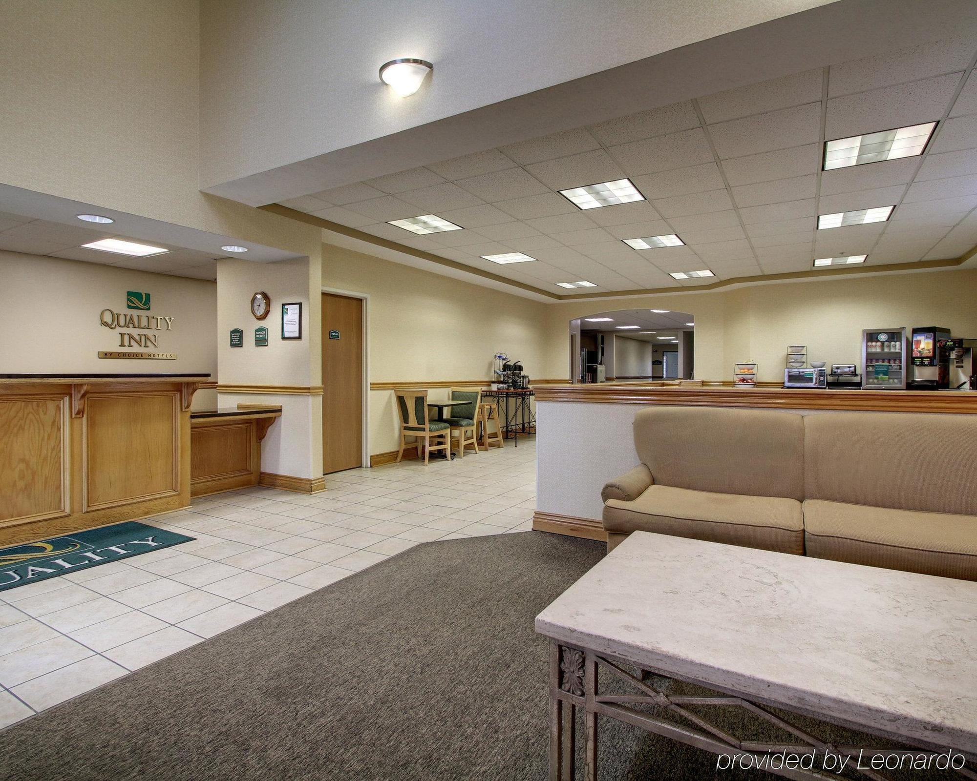Columbia Inn & Suites المظهر الخارجي الصورة