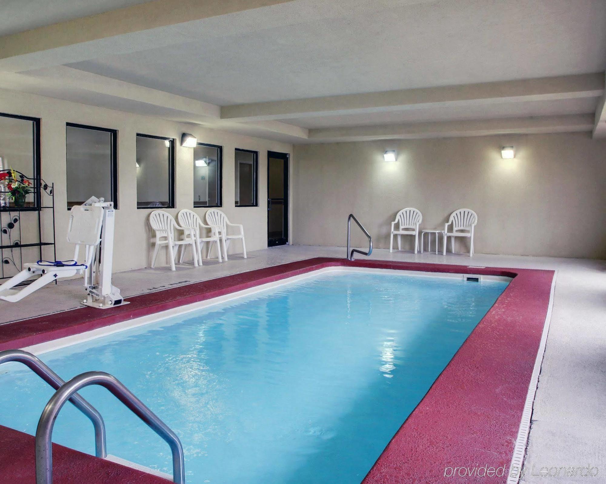 Columbia Inn & Suites المظهر الخارجي الصورة