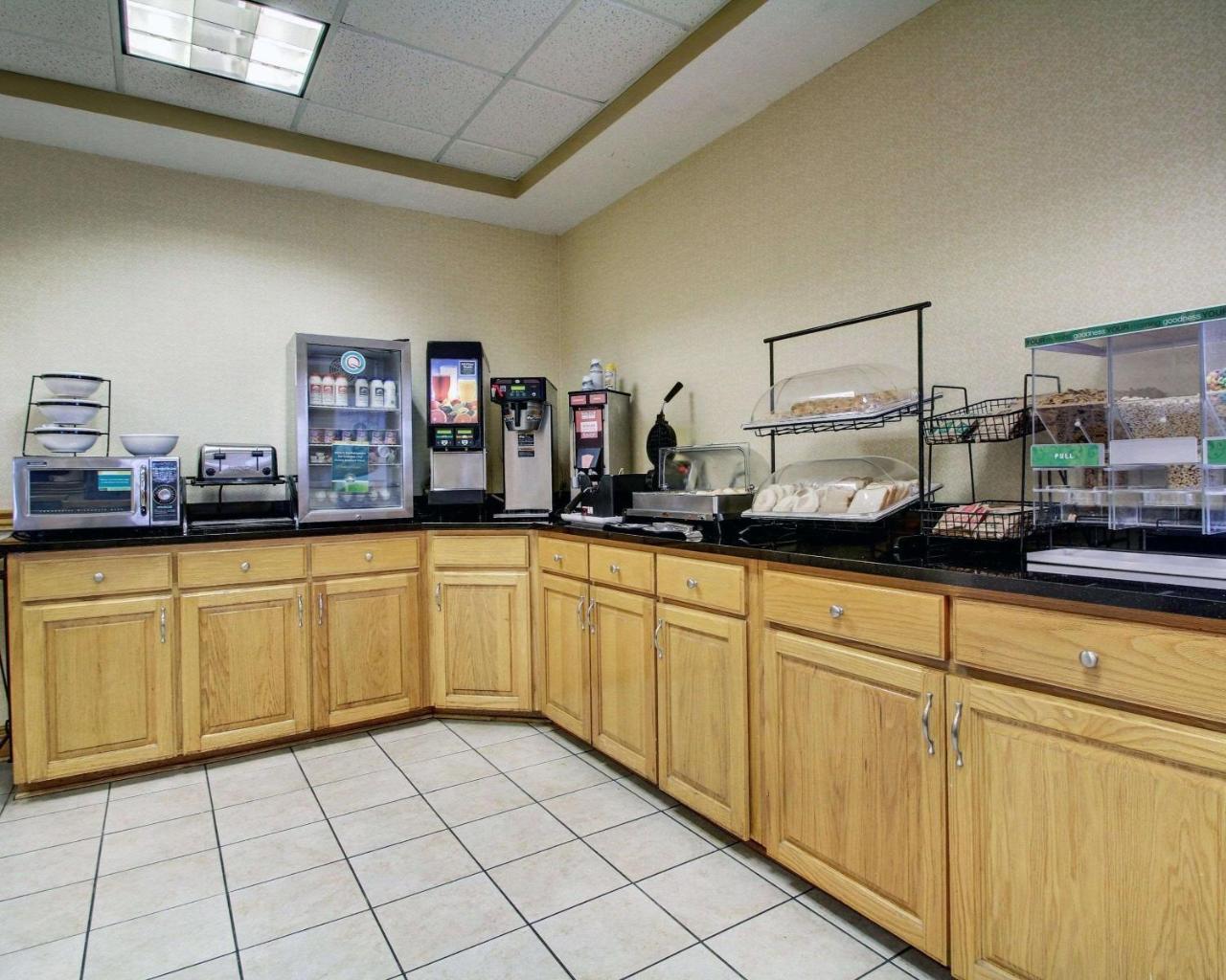 Columbia Inn & Suites المظهر الخارجي الصورة